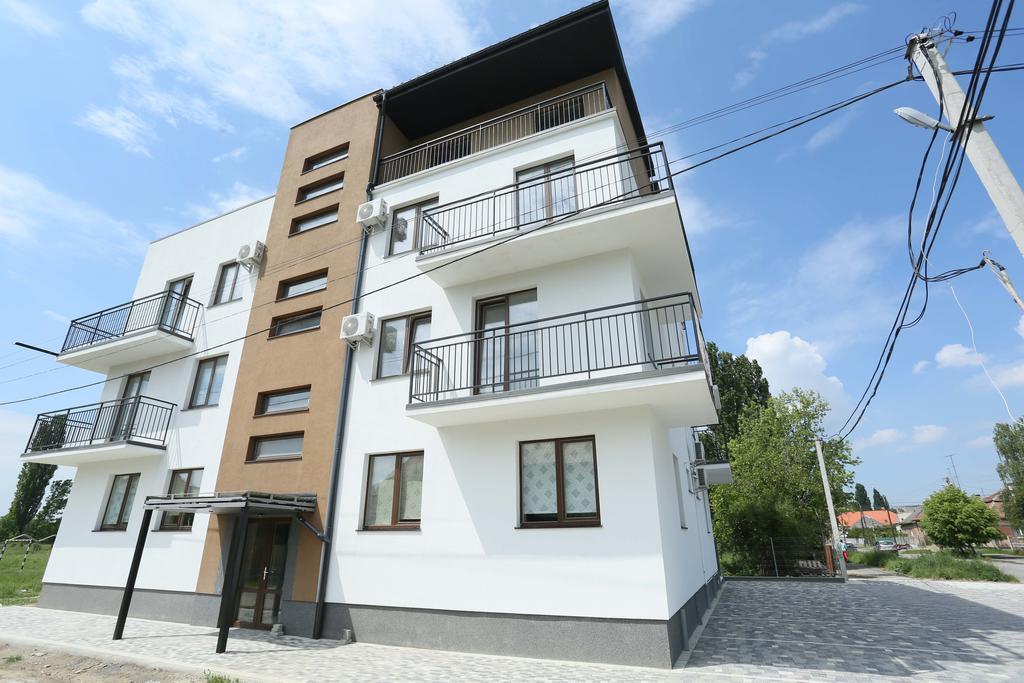 Apartments On Leva St. Berehove  Exterior foto